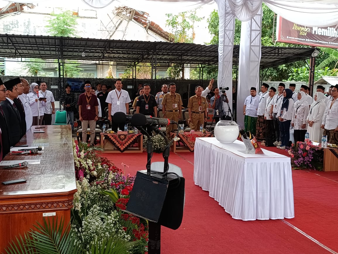 UDIAN NOMOR PASLON