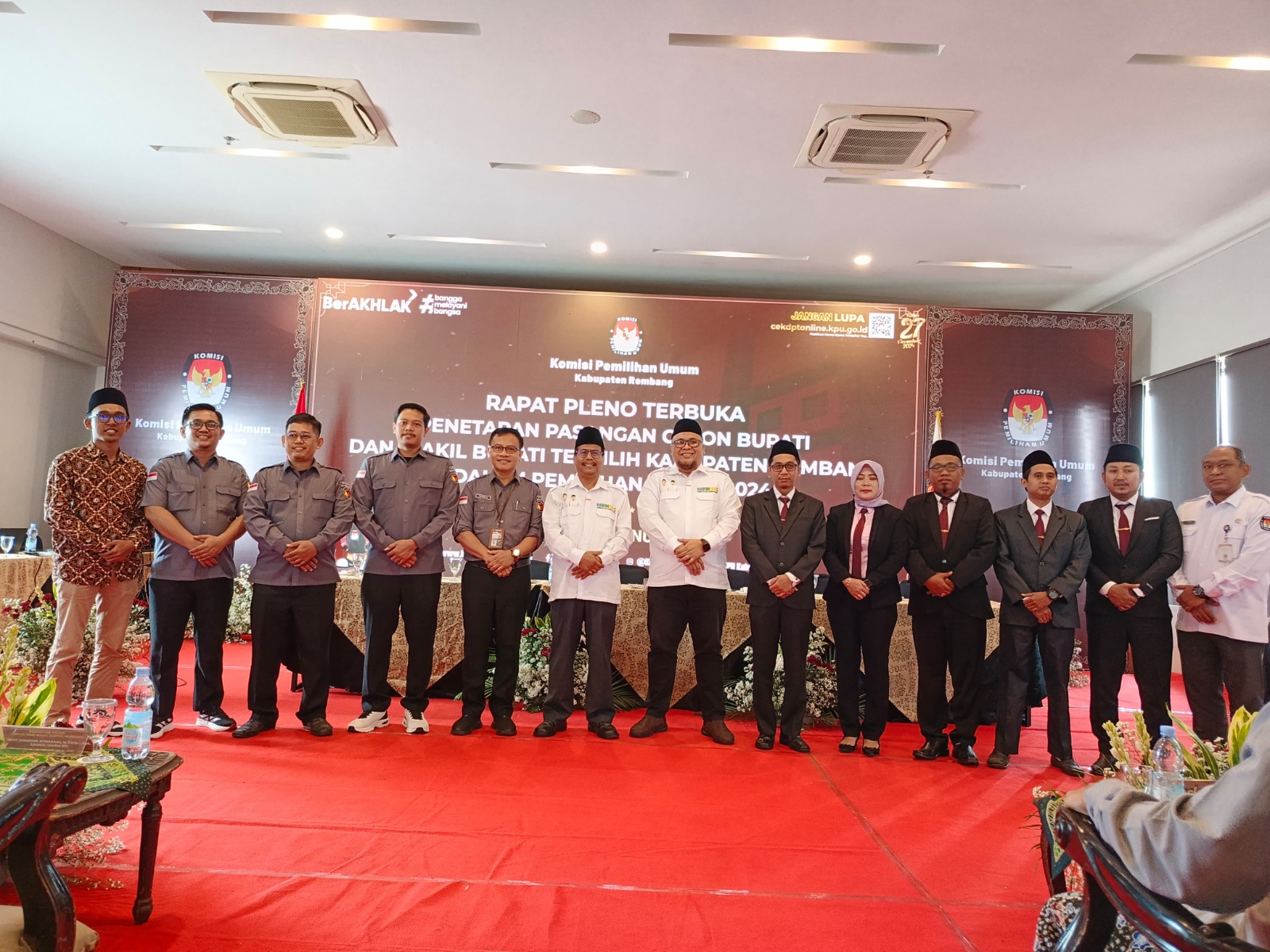 rapat pleno penetapan Paslon Bupati dan Wakil Bupati terpilih dalam Pemilihan Kepala Daerah (Pilkada) 2024