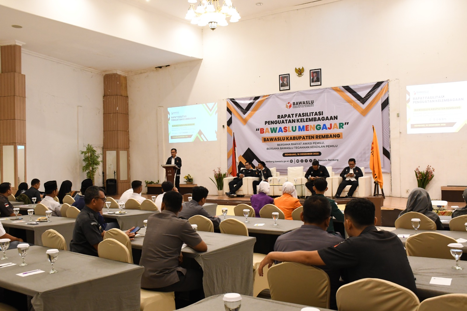 WhatsApp Image 2025-12-17 at 10.45.00 (8)