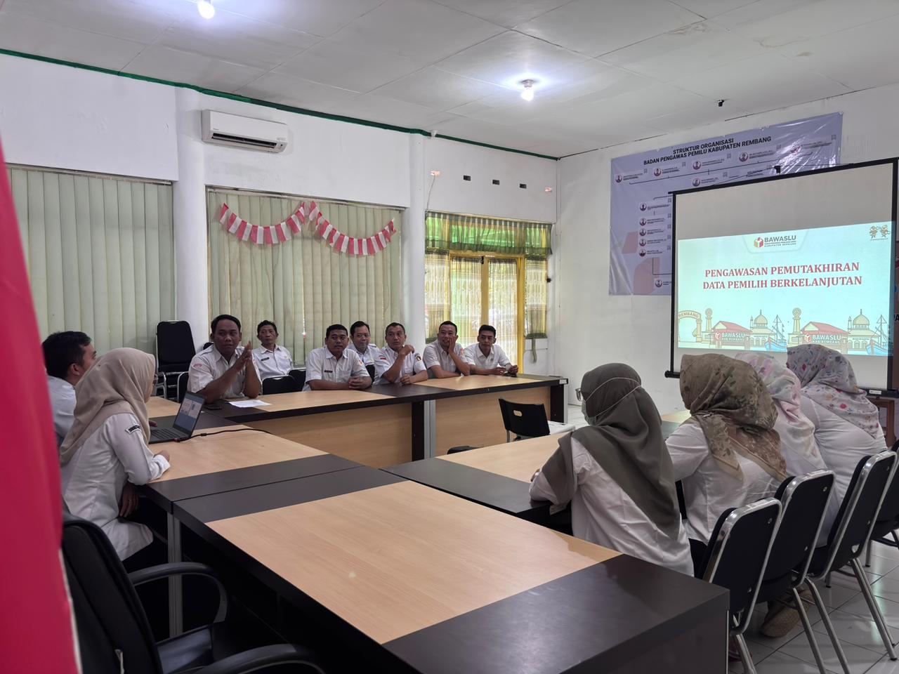 publikasi dan pemberitaan bawaslu