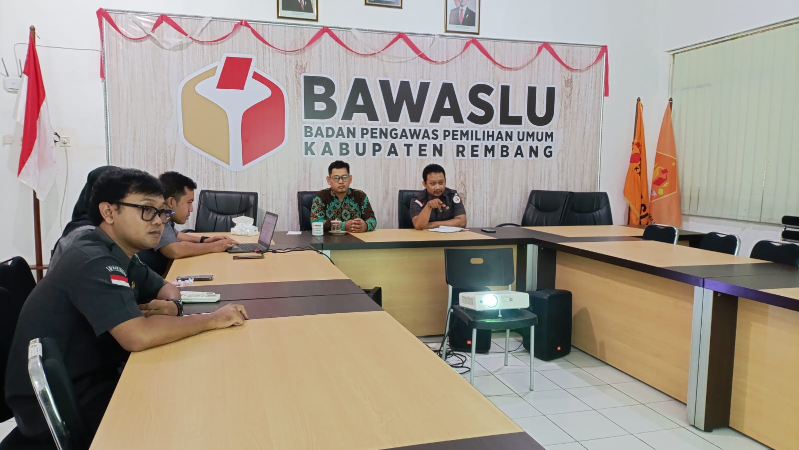 publikasi dan pemberitaan bawaslu