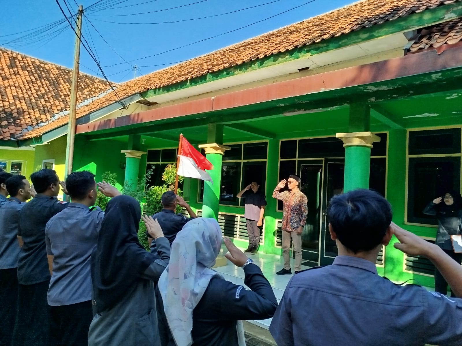 Apel 29