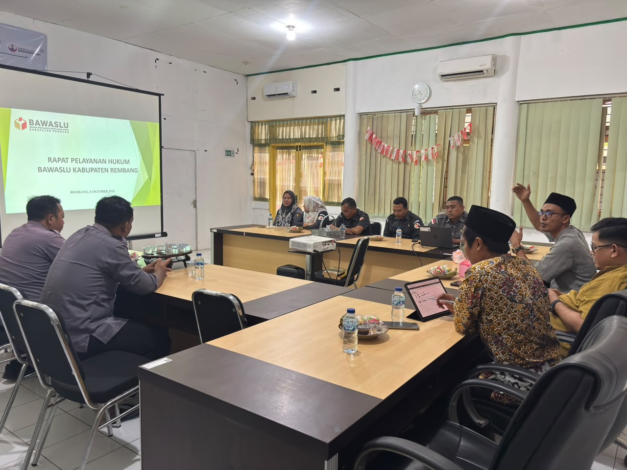 Rapat Pengelolaan Layanan Hukum