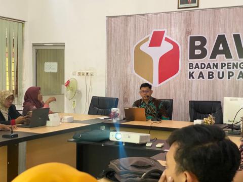 Bayan saat Rapat pra dpt