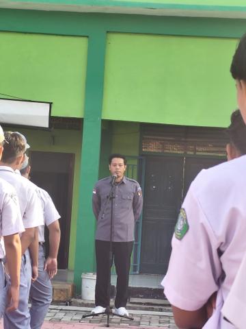 di SMK Walisongo pada hari Senin, (11/08).