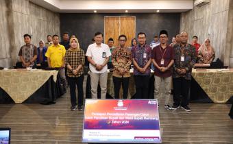 Rapat Koordinasi  Persiapan Penerimaan Pendaftaran Pencalonan Pemilihan Bupati dan Wakil Bupati Rembang Tahun 2024”  yang diselenggarakan oleh  KPU Kabupaten Rembang. Acara tersebut dilaksanakan di Pollos Hotel and Gallery, pada Jum’at (17/8).