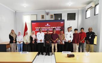 Foto bersama saat forum konsultasi publik KPU Rembang, Rabu (12/11)