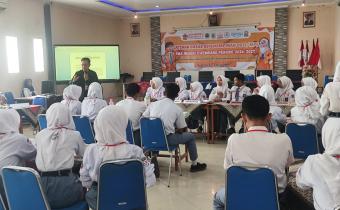 Pak Totok SMA 2